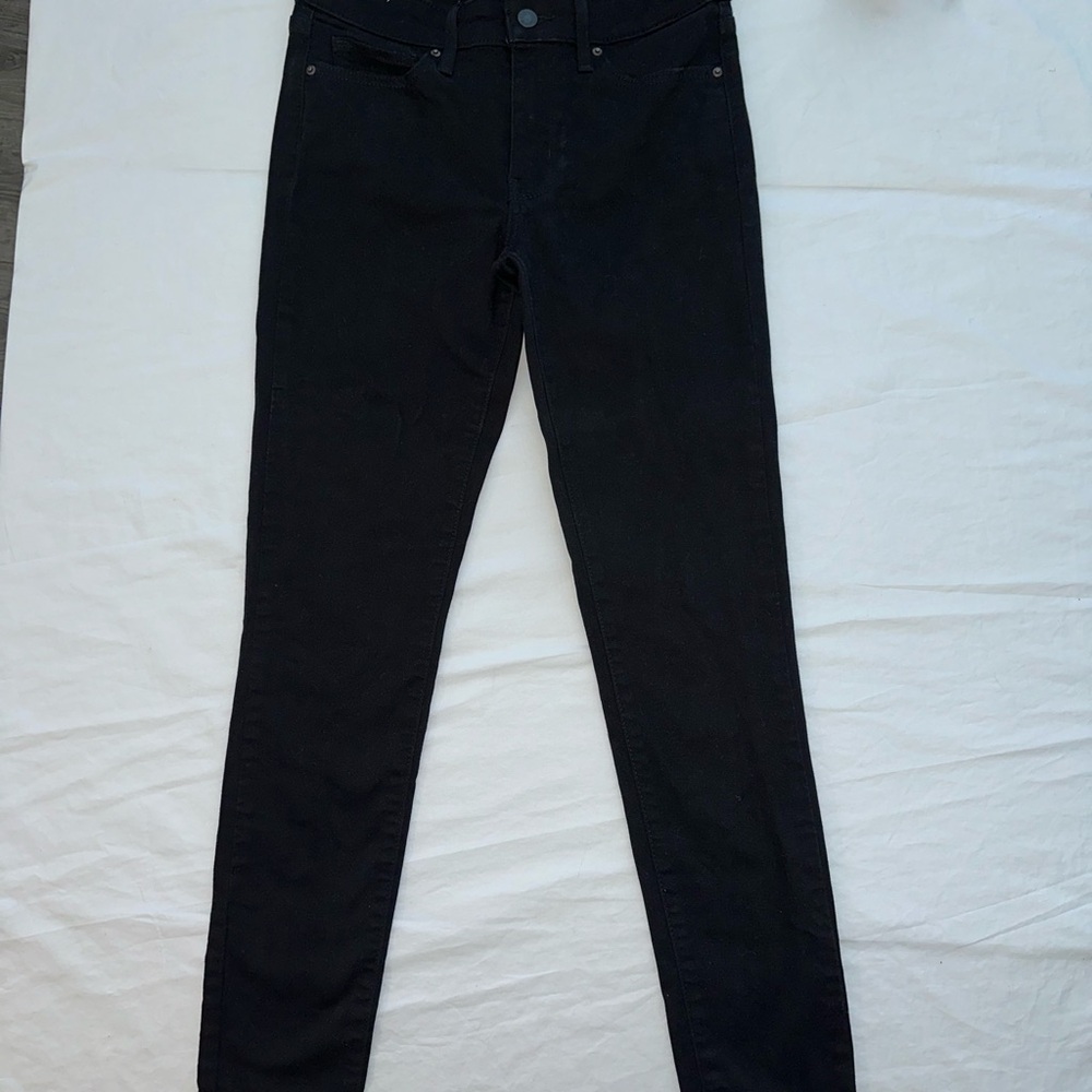 Levi’s Women’s Black Denim Jeans 711 Skinny Size 28